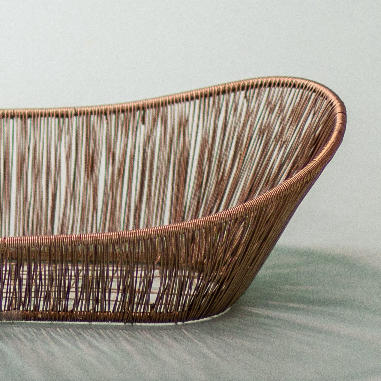 BASKET WIRE OVAL SMALL (Available in 3 Colors)