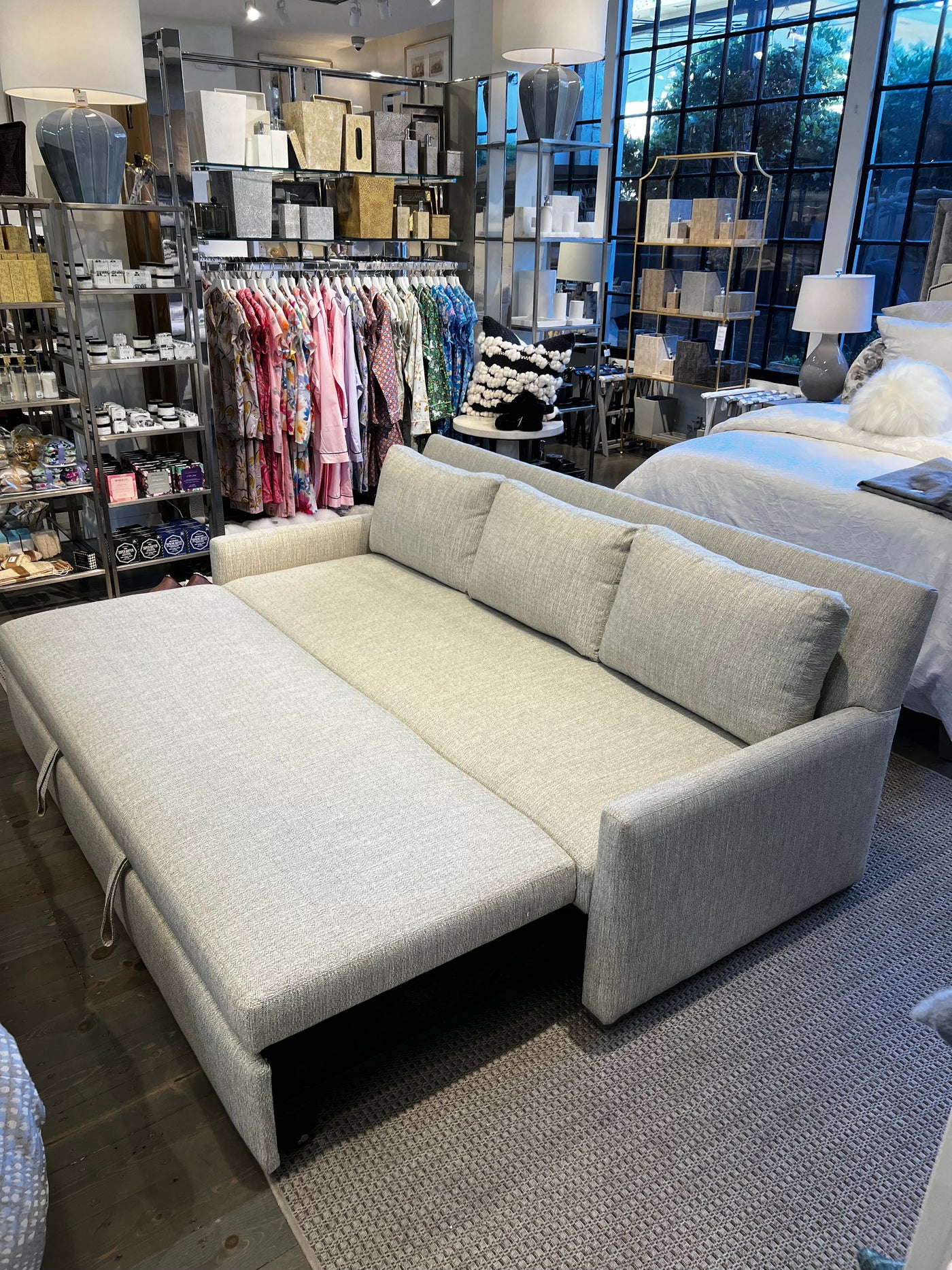 SOFA/DAYBED QUEEN CONVERTIBLE IN SAG HARBOR MIST