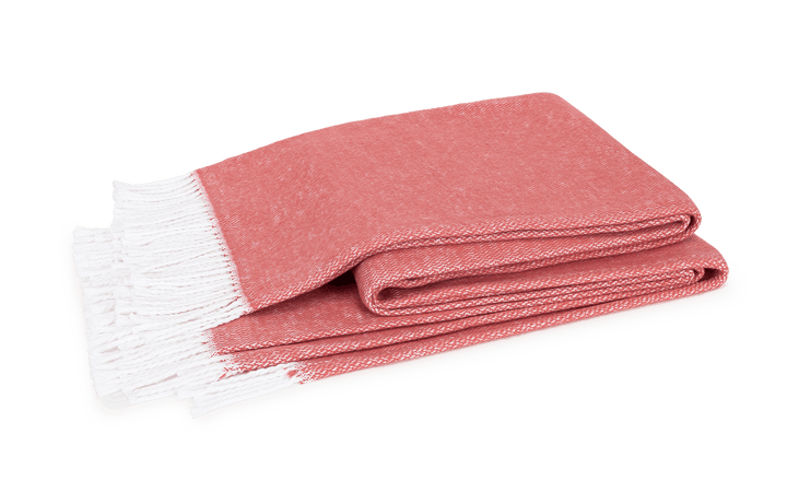 PEZZO THROW COLLECTION