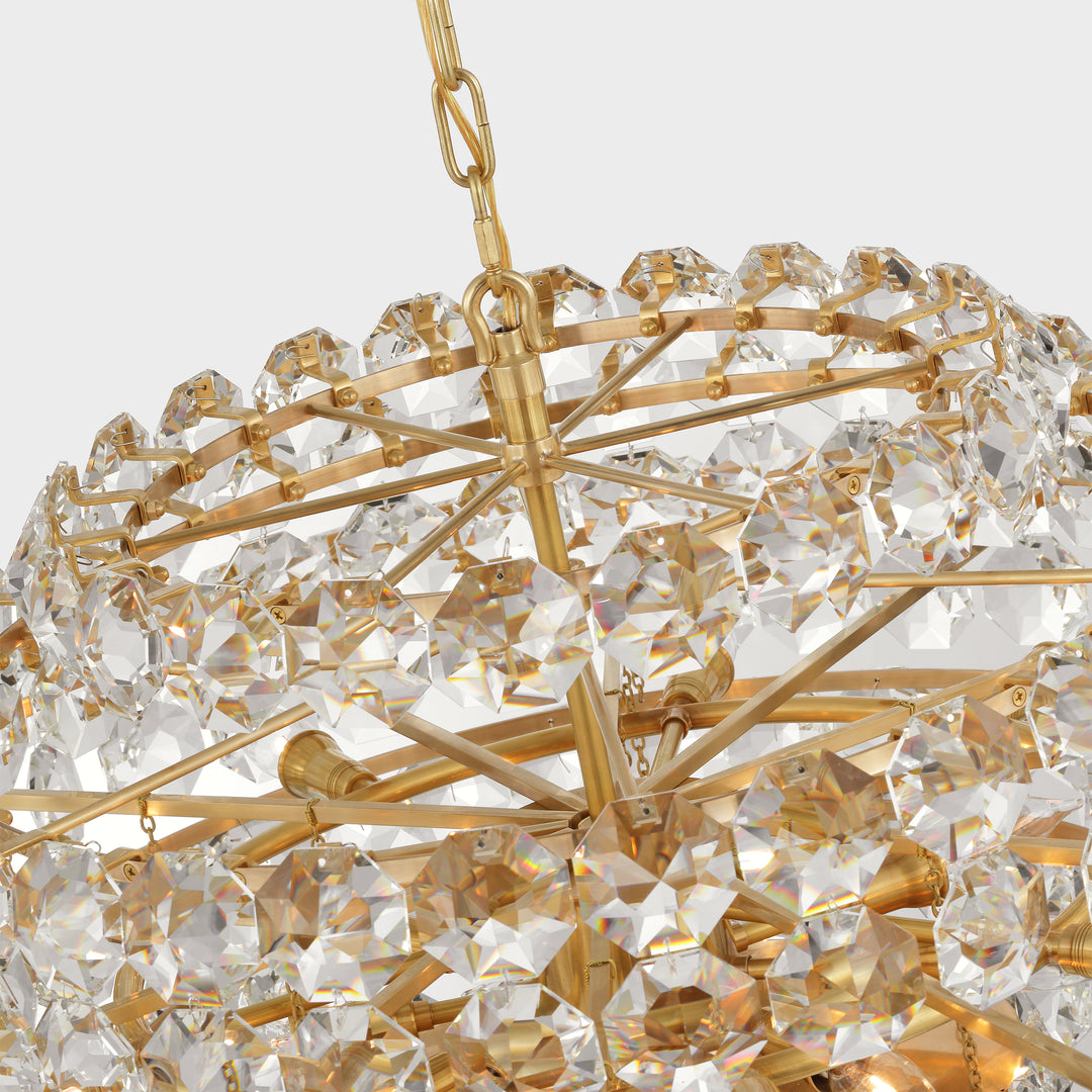 CHANDELIER IN ANTIQUE BRASS WITH CRYSTAL