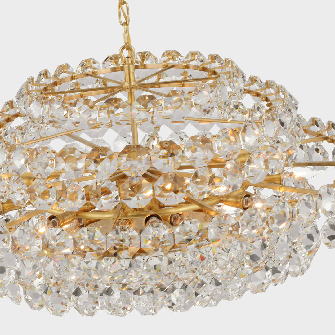 CHANDELIER IN ANTIQUE BRASS WITH CRYSTAL