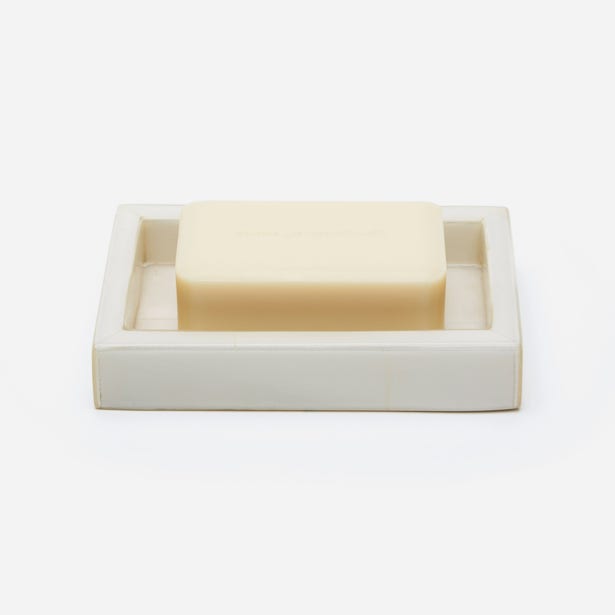 BATH COLLECTION WHITE FAUX HORN