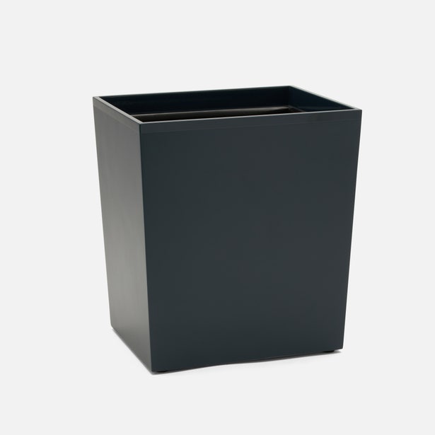 BATH COLLECTION MATTE NAVY LACQUER WOOD
