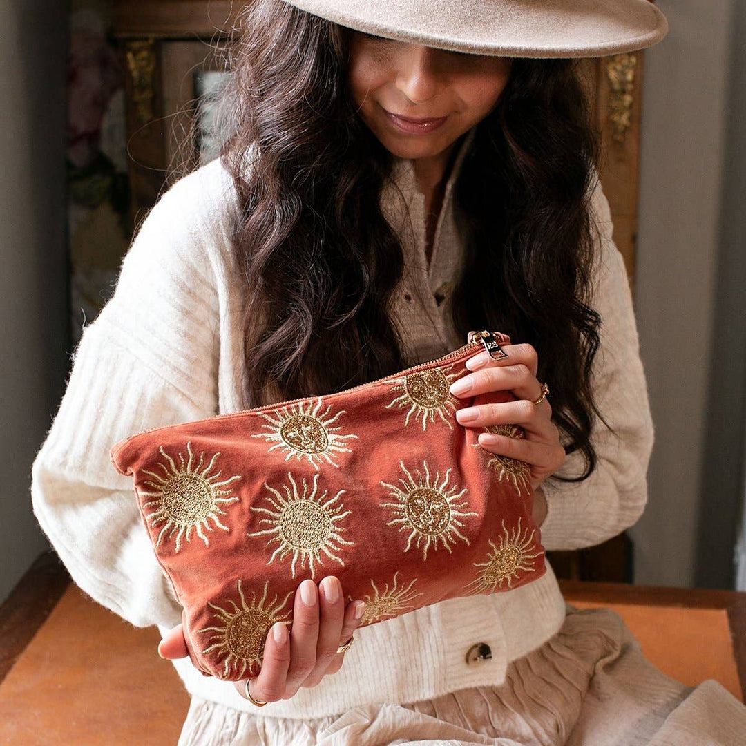 POUCH SUN GODDESS