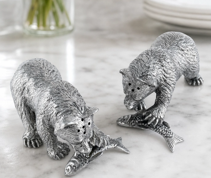 SALT & PEPPER SHAKERS PEWTER FISHING BEARS