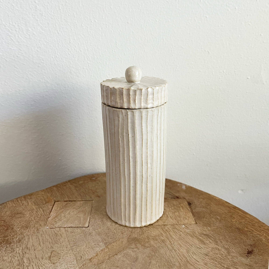 JAR RIBBED WITH LID