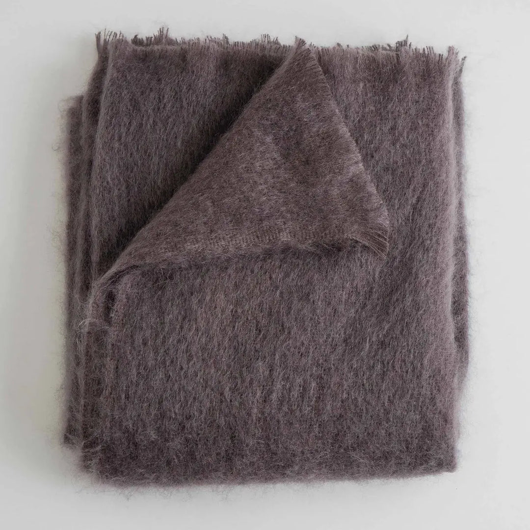 THROW MOHAIR
