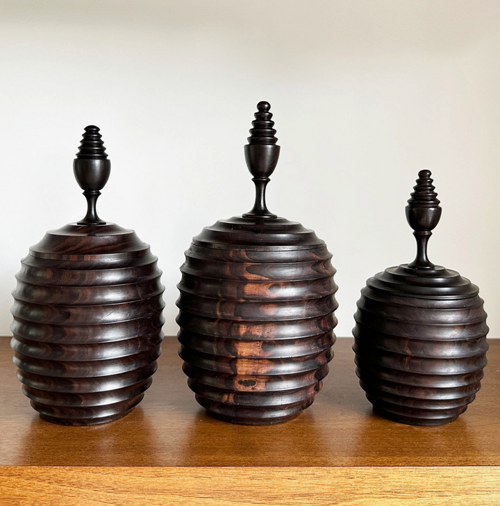 VESSEL EBONY WOOD MATO