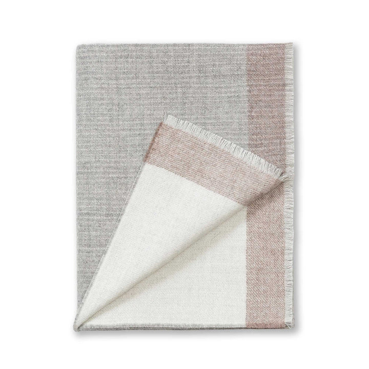 THROW EMPIRE COLLECTION