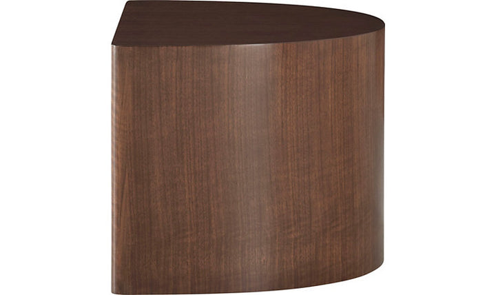 BUDDING COCKTAIL TABLE