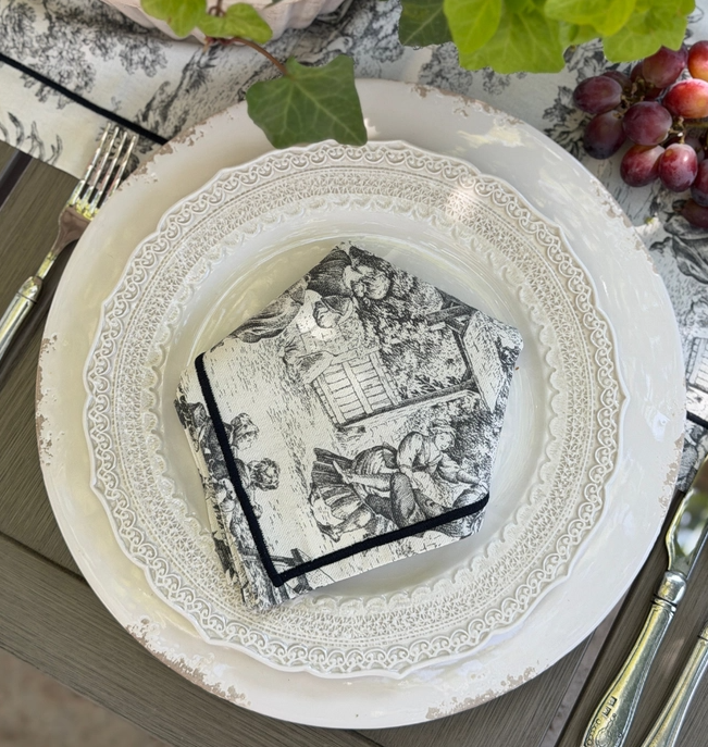 NAPKIN COTTON BLACK & CREAM
