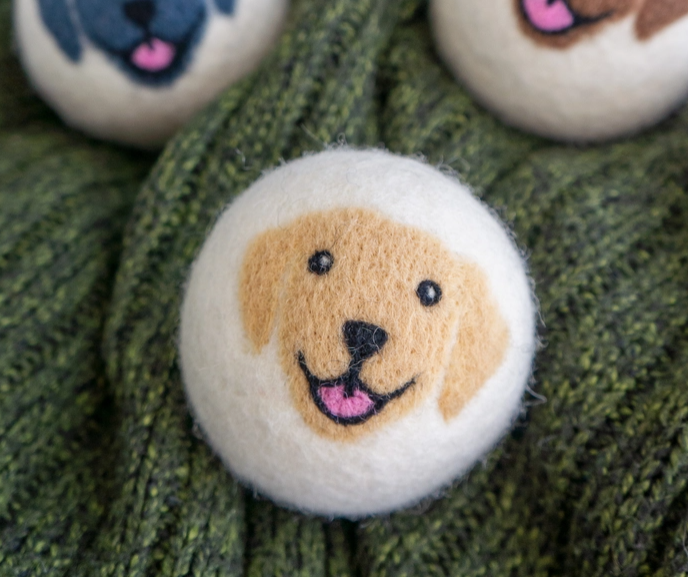 HAPPY DOGS DRYER BALLS W/ BAG SET/3