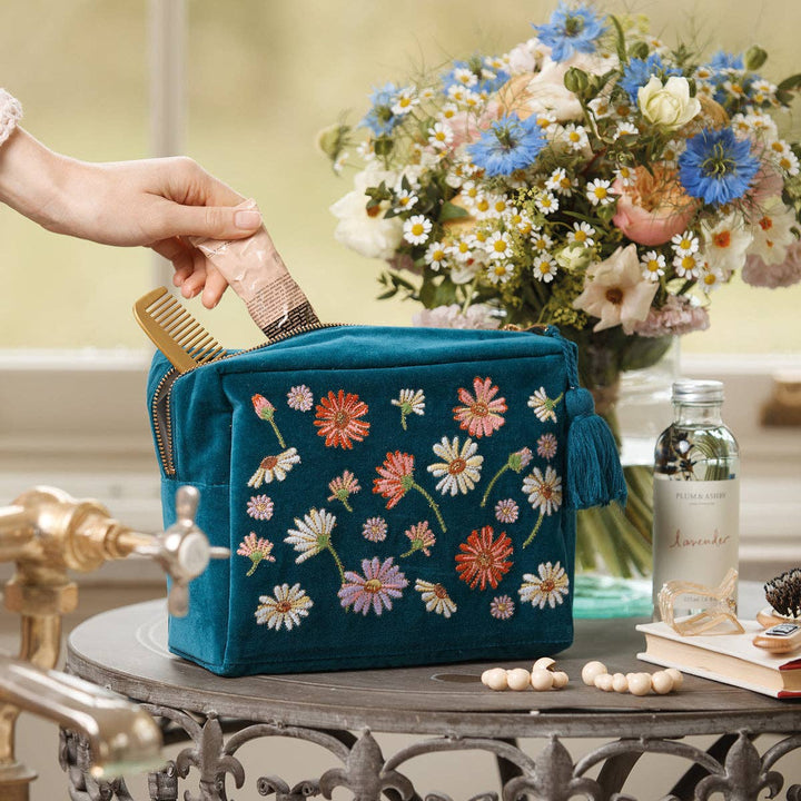 WASH BAG WILDFLOWER RICH BLUE