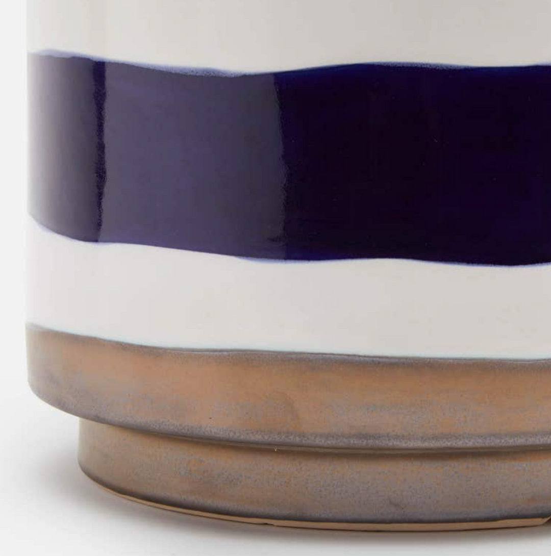 BELDA STOOL