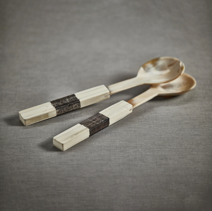 SALAD SERVER HORN WITH BONE ETCHED HANDLE - SET OF 2 #65539