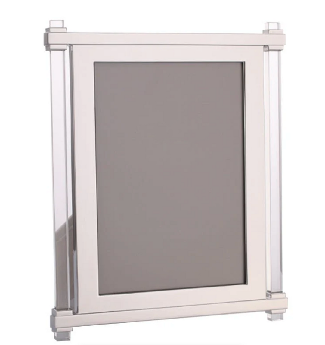 FRAME ACRYLIC & SILVER PILLAR