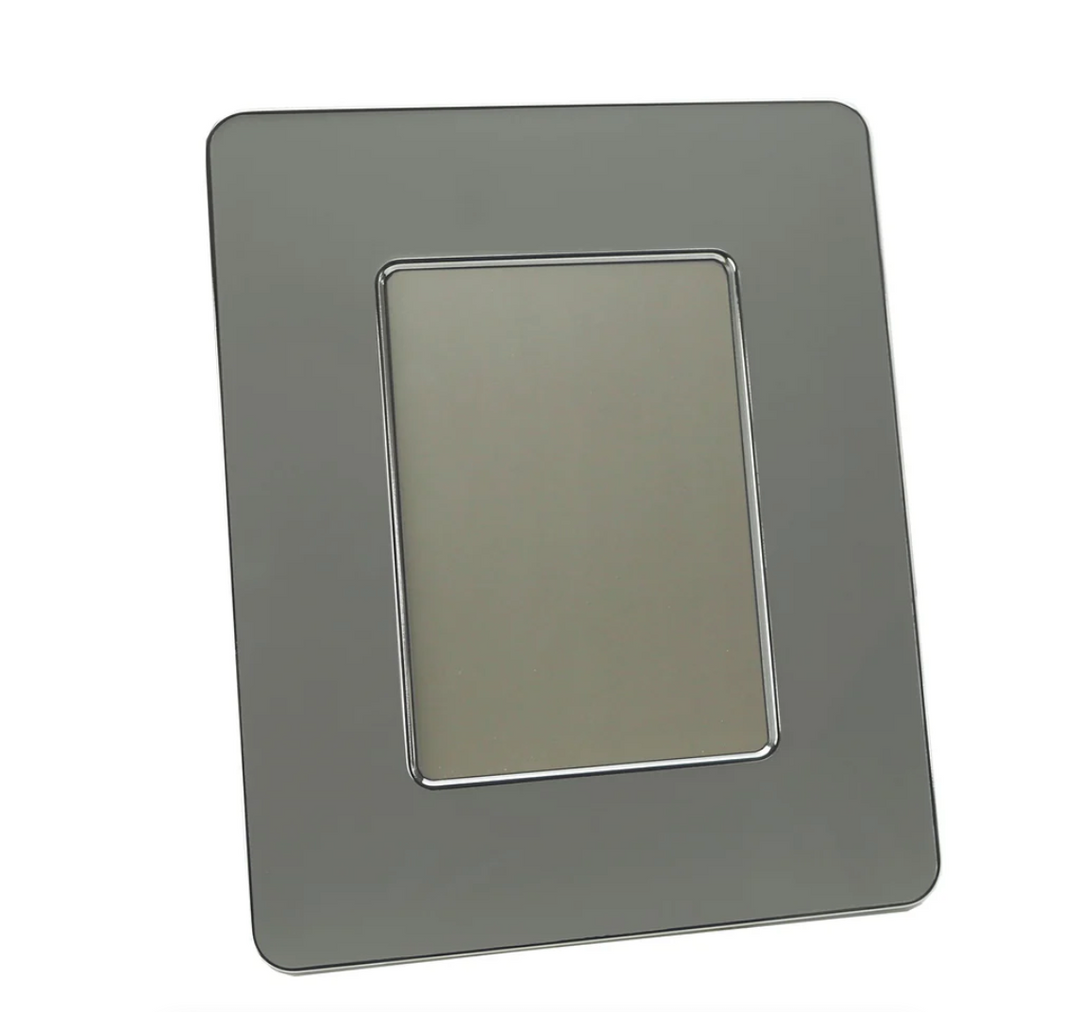 FRAME CHIFFON & SILVER ENAMEL STUDIO
