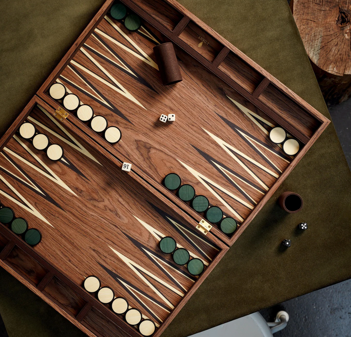 GAME BACKGAMMON MATIS BROWN