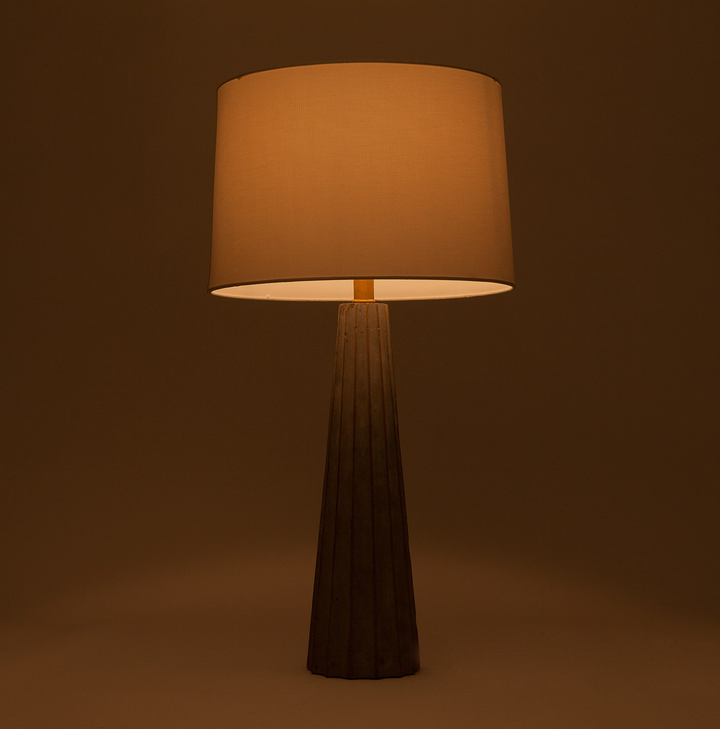 NOVA TABLE LAMP