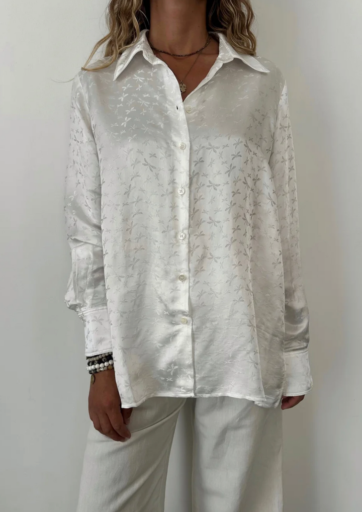 SHIRT WHITE W/ DRAGONFLIES