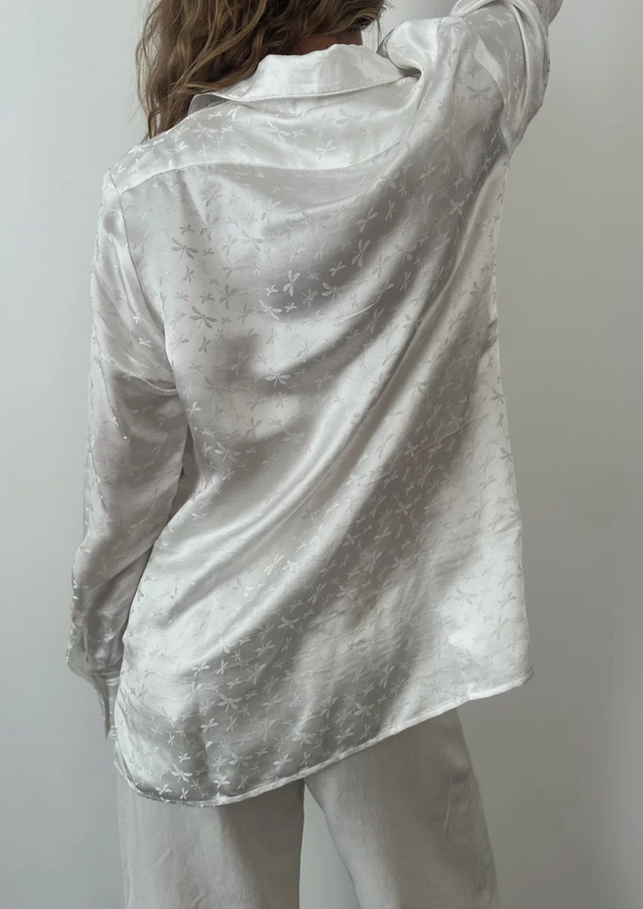 SHIRT WHITE W/ DRAGONFLIES