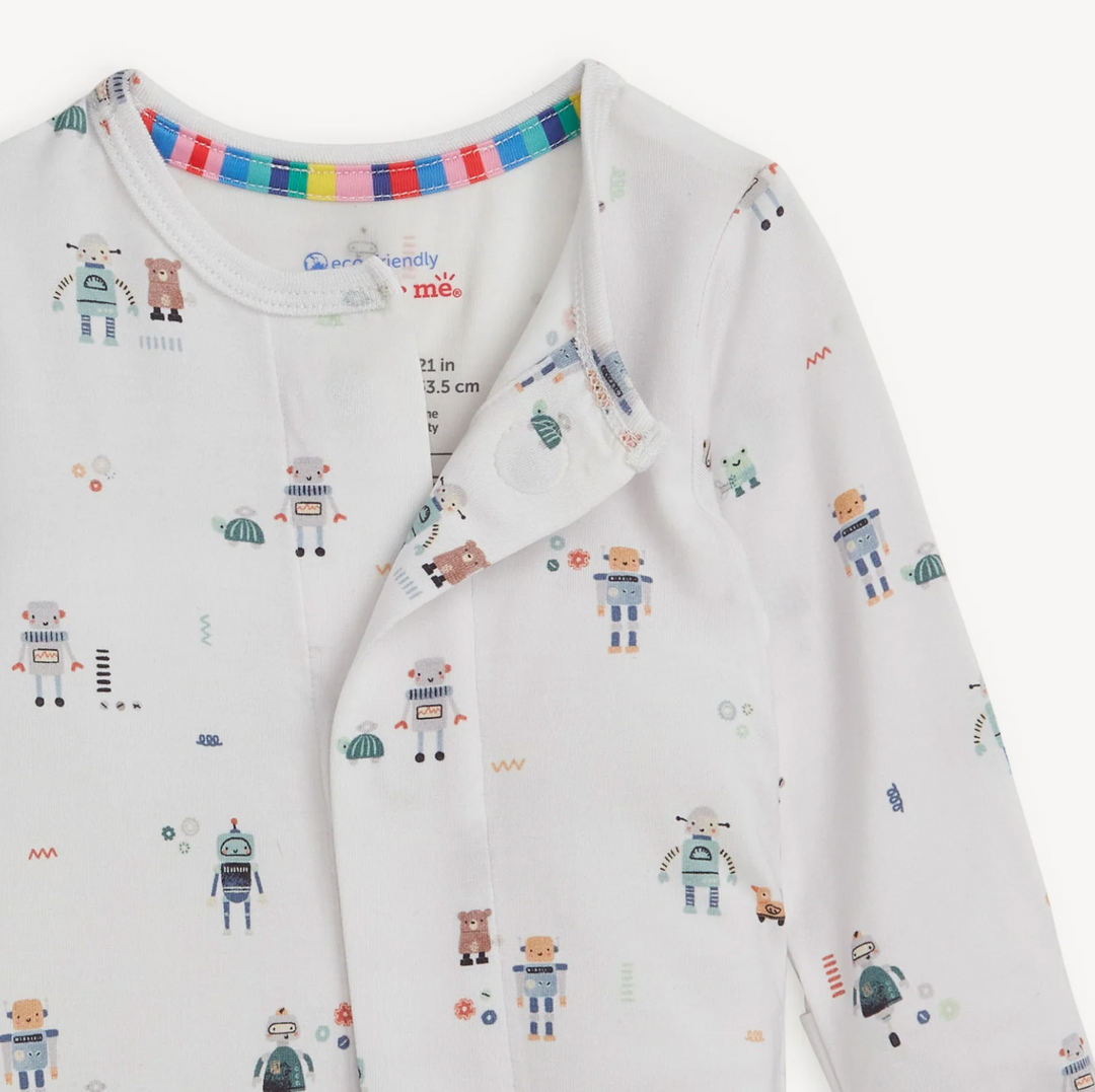 FOOTIE LOVE YOU A BOT