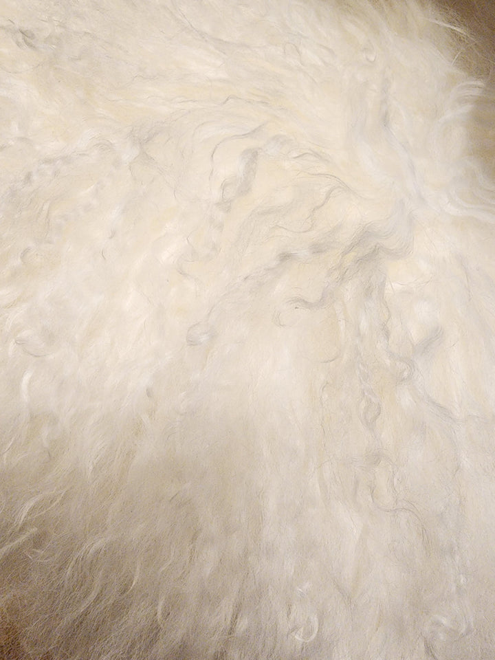 STOOL LONG HAIR IVORY SHEEPSKIN ROUND #55670