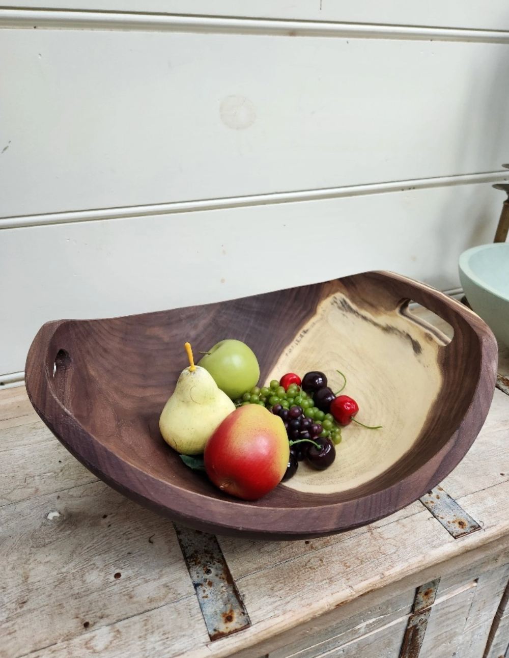 BOWL BLACK WALNUT W/ HANDLES 15"