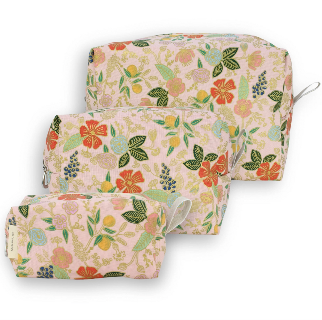 TOILETRY BAG METALLIC FLORAL ON PINK