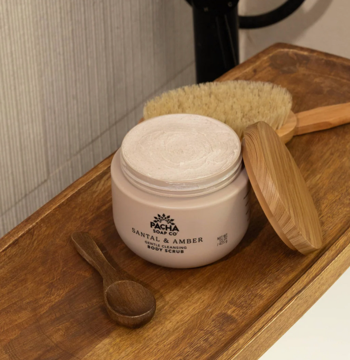BODY SCRUB SANTAL & AMBER 15oz