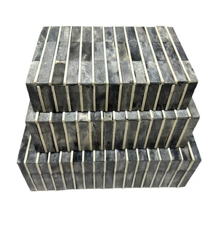 BOX 3D SHADOW GREY BONE