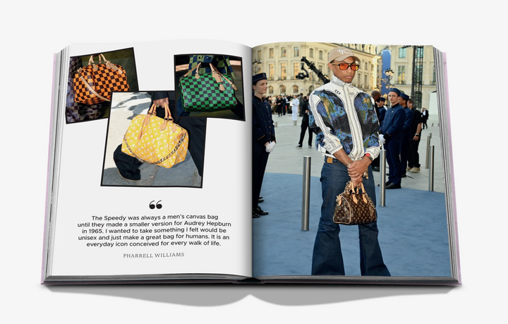BOOK "FASHIONPHILE: THE BOOK OF ICONIC BAGS"