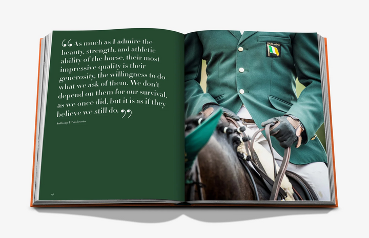 BOOK "WELLINGTON: THE WORLD OF HORSES"