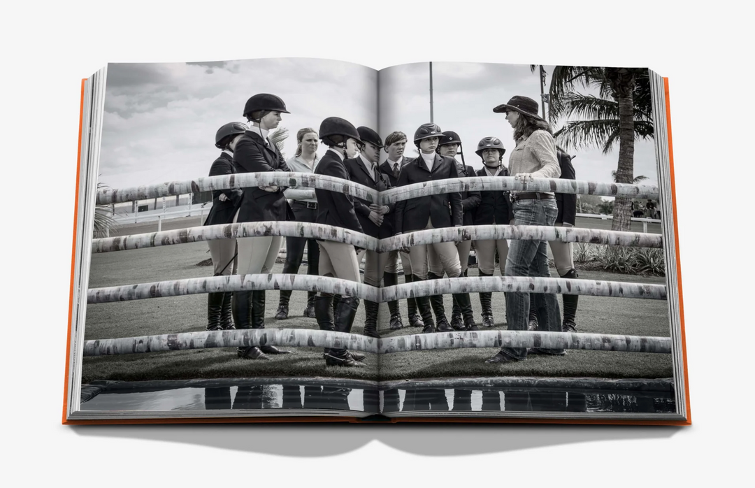 BOOK "WELLINGTON: THE WORLD OF HORSES"