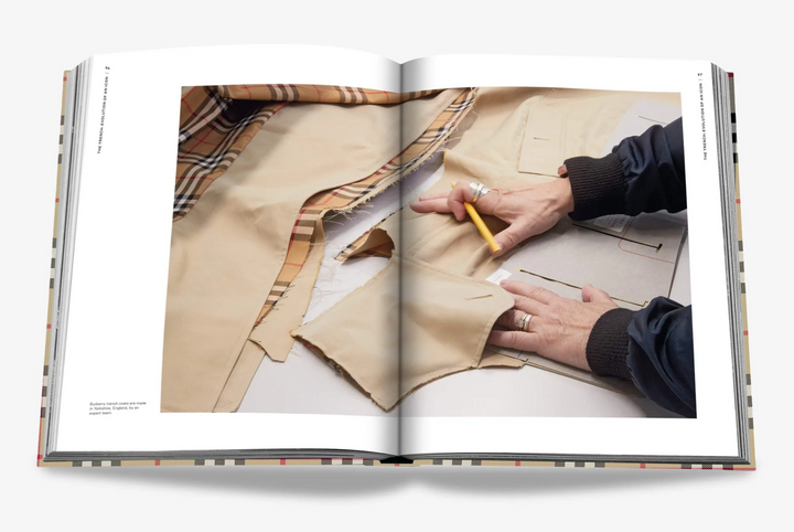 BOOK "BURBERRY"