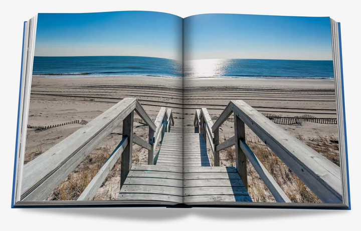 BOOK "HAMPTONS PRIVATE"