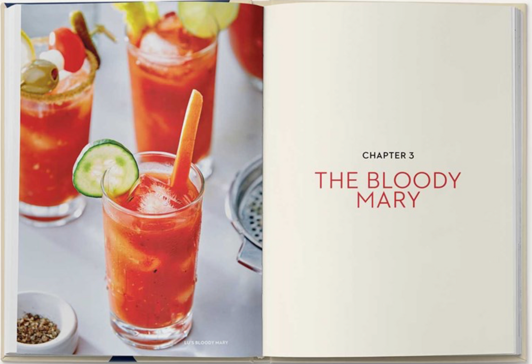 BOOK "NEW YORK TIMES ESSENTIAL BOOK OF COCKTAILS" (SECOND EDITION)
