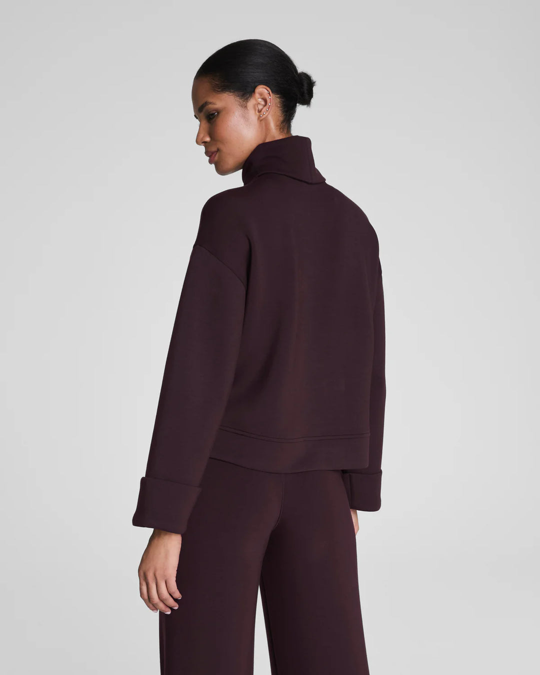 CROPPED TURTLENECK AIRESSENTIALS