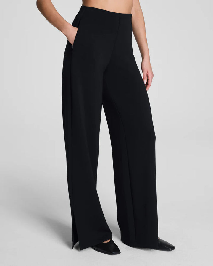 WIDE LEG PANT AIRESSENTIALS SMOOTH FRONT (NRD)