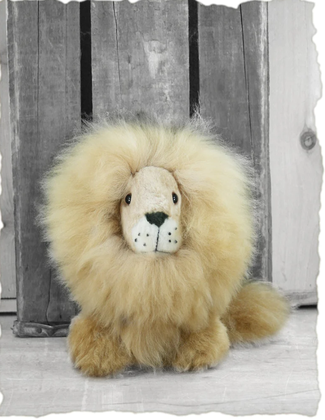 TOY LION ALPACA #21733