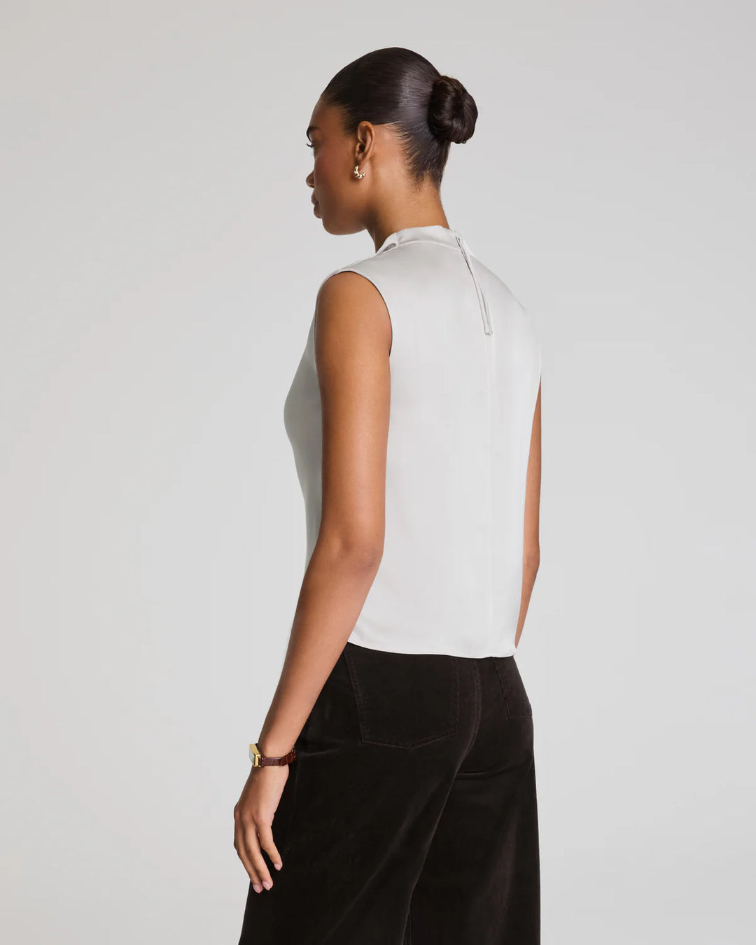 SLEEVELESS COWL NECK TOP