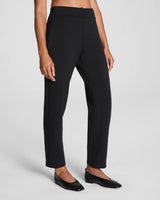 SLIM STRAIGHT PANT AIRESSENTIALS