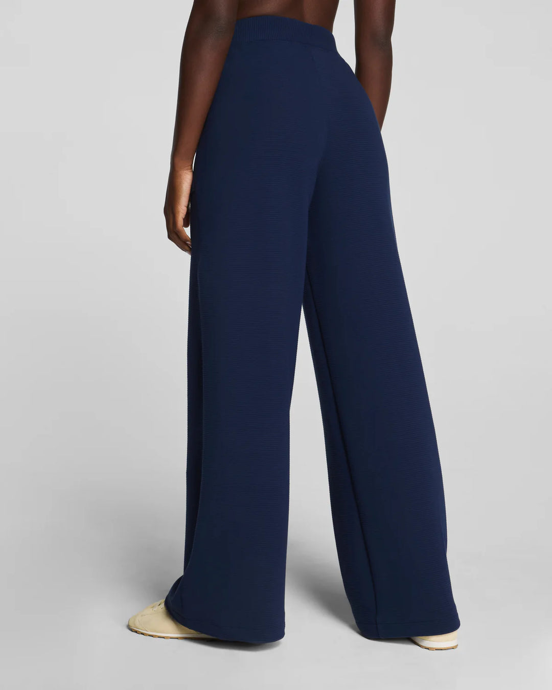 AIRESSENTIALS FRENCH RIB WIDE LEG PANT
