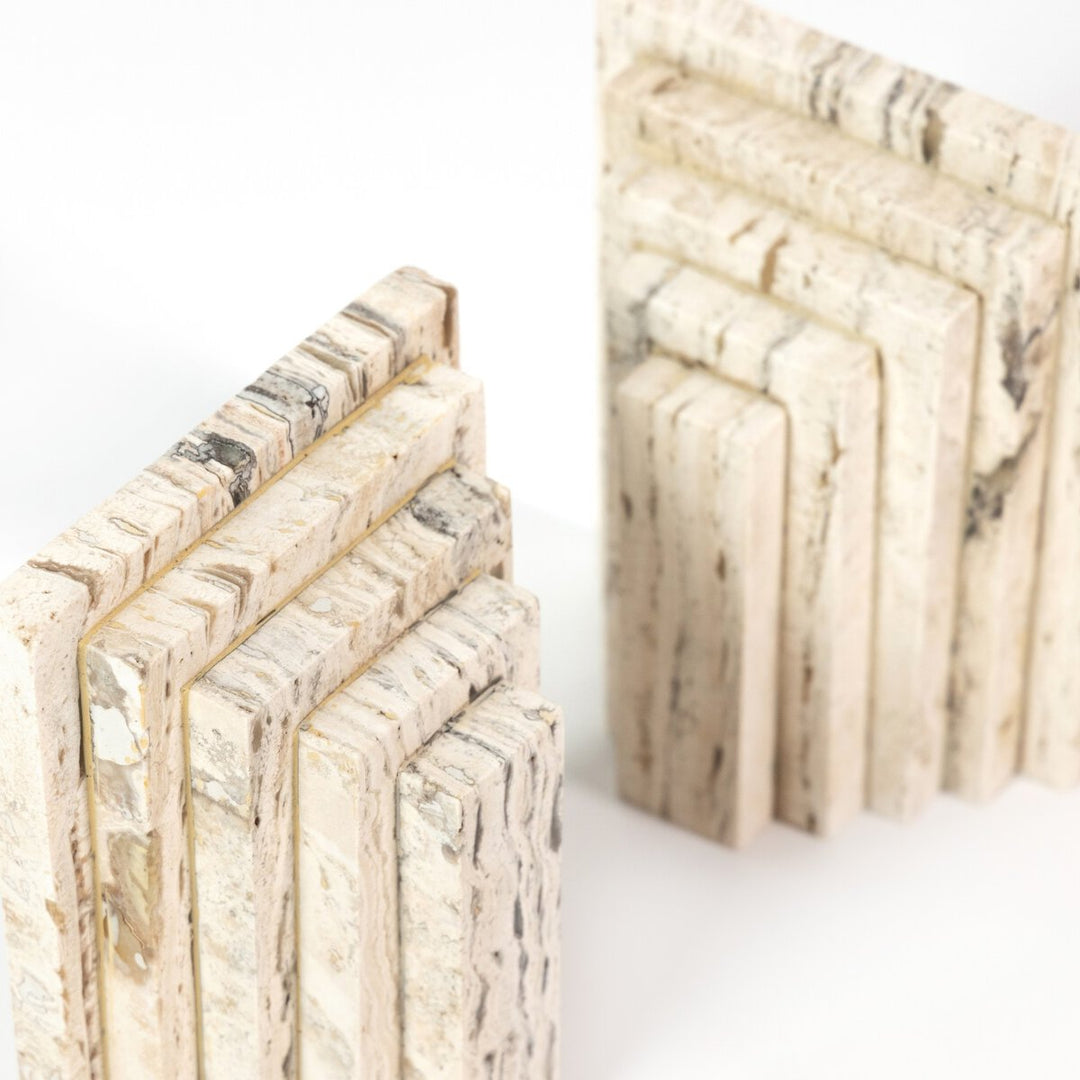 BOOKENDS WHITE TRAVERTINE STEPS