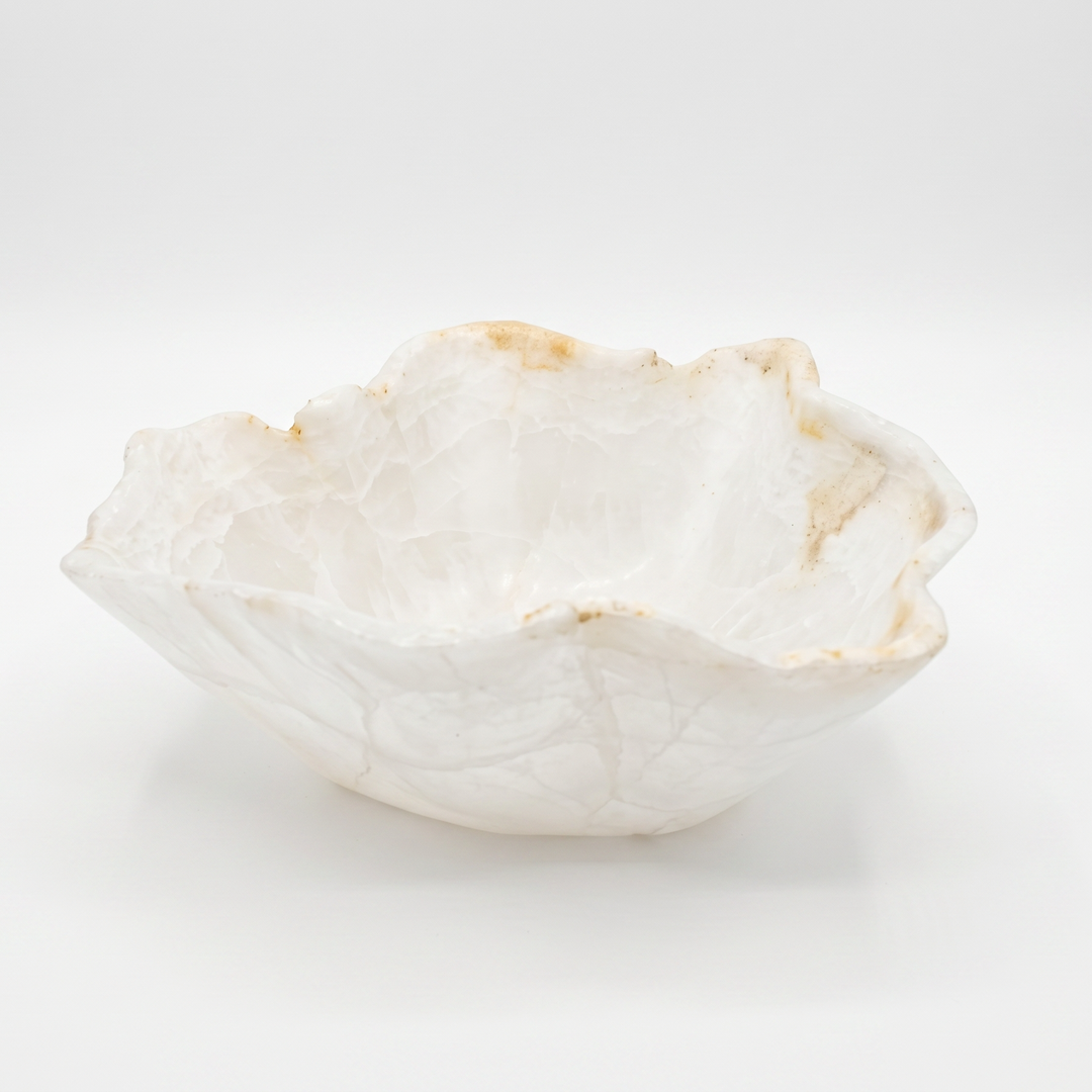 BOWL ONYX WHITE 15.5-6L 14-14.5W 5.5H