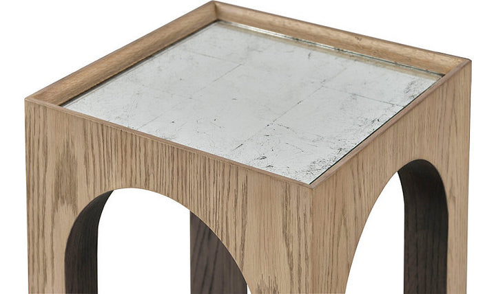 ARCO SPOT TABLE