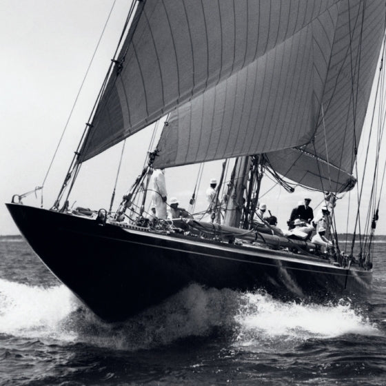 BOOK "ON THE WATER 100 YACHTS/MYST" #70455