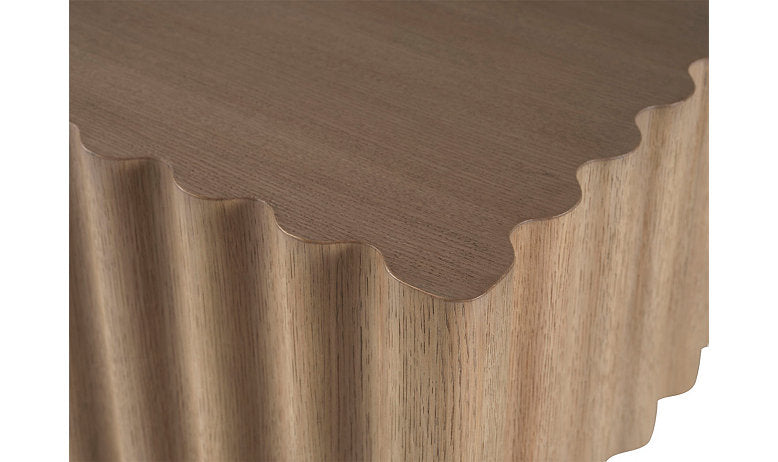 MALTA COCKTAIL TABLE