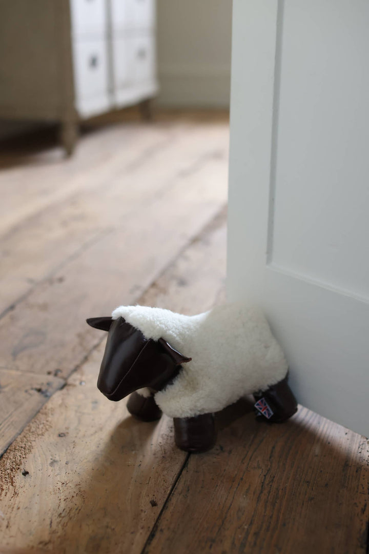 DOORSTOP SHEEPSKIN IVORY