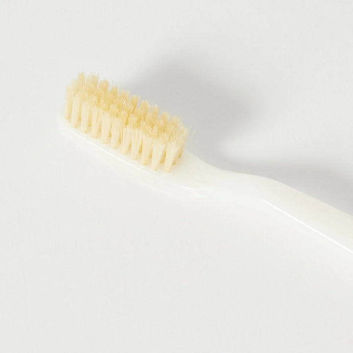 TOOTHBRUSH IVORY PEARL